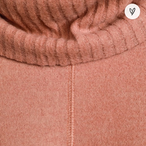 Lulus Autumn Daze Mauve Pink Cowl Neck Sweater Dress Size Small NWT - Picture 7 of 8